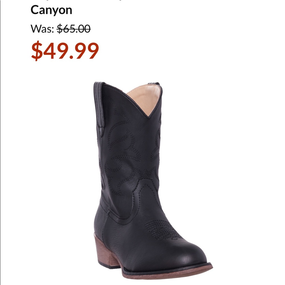 New Silver Canion Boots size 9 kids!